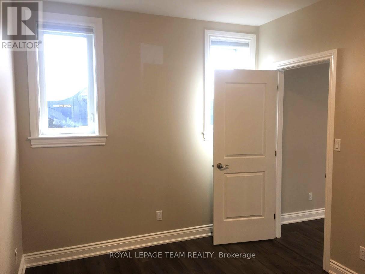 3 Bed, 1 Bath Multi-Family for Rent in Ottawa – B – 1929 RIVER ROAD, Ottawa – MLS# X13519458 - Image 10