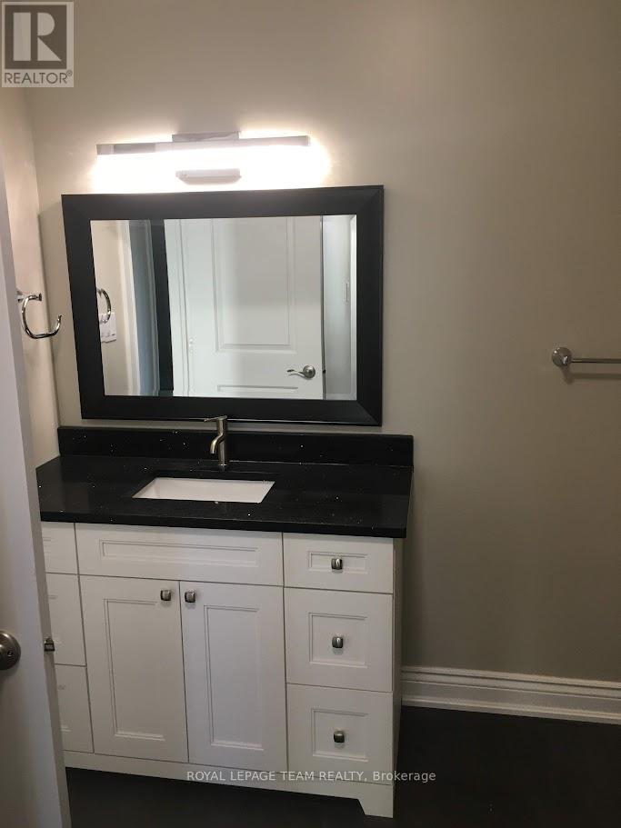 3 Bed, 1 Bath Multi-Family for Rent in Ottawa – B – 1929 RIVER ROAD, Ottawa – MLS# X13519458 - Image 11