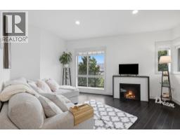 4pc Ensuite bath - 1030 Talasa Way Unit# 2205, Kamloops, BC V2H0C3 Photo 7
