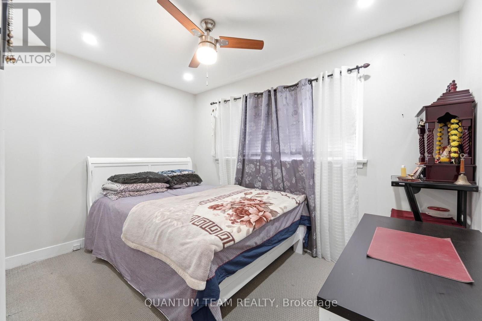4975 HOMEWOOD AVENUE - 10