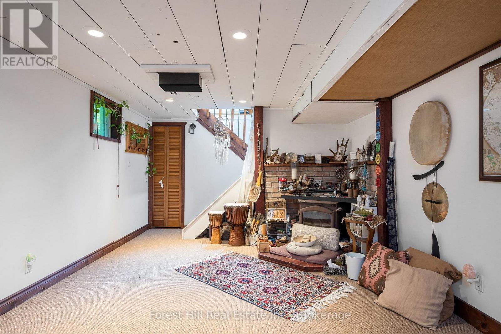 23 SILVER CREEK DRIVE - 34