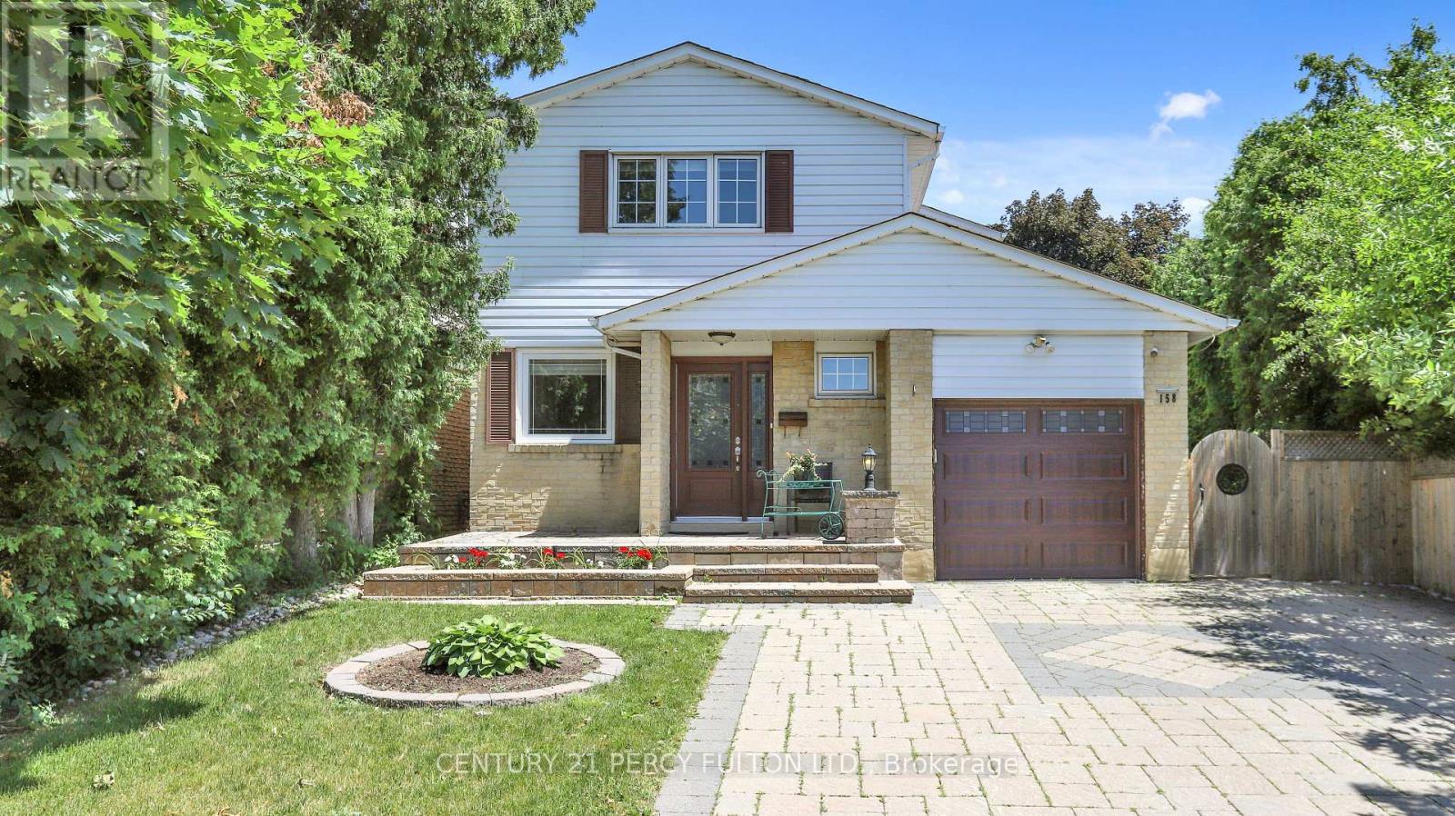 158 HOLM CRESCENT - 1