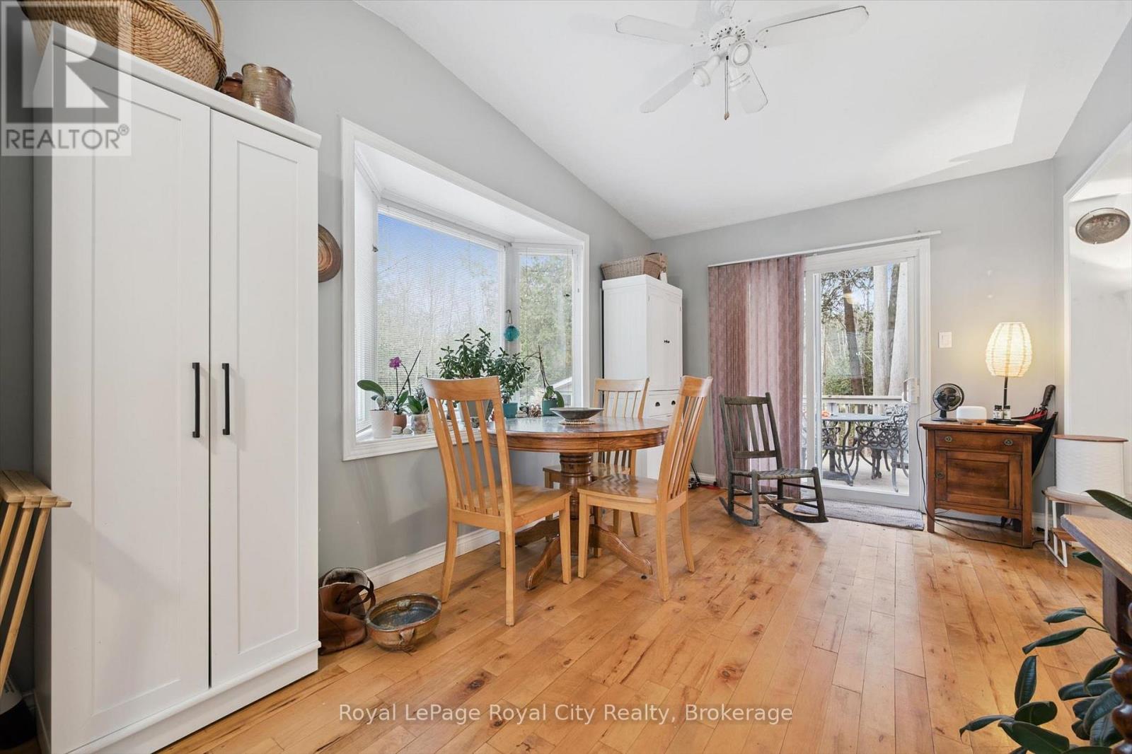 10 SPRUCE AVENUE - 10
