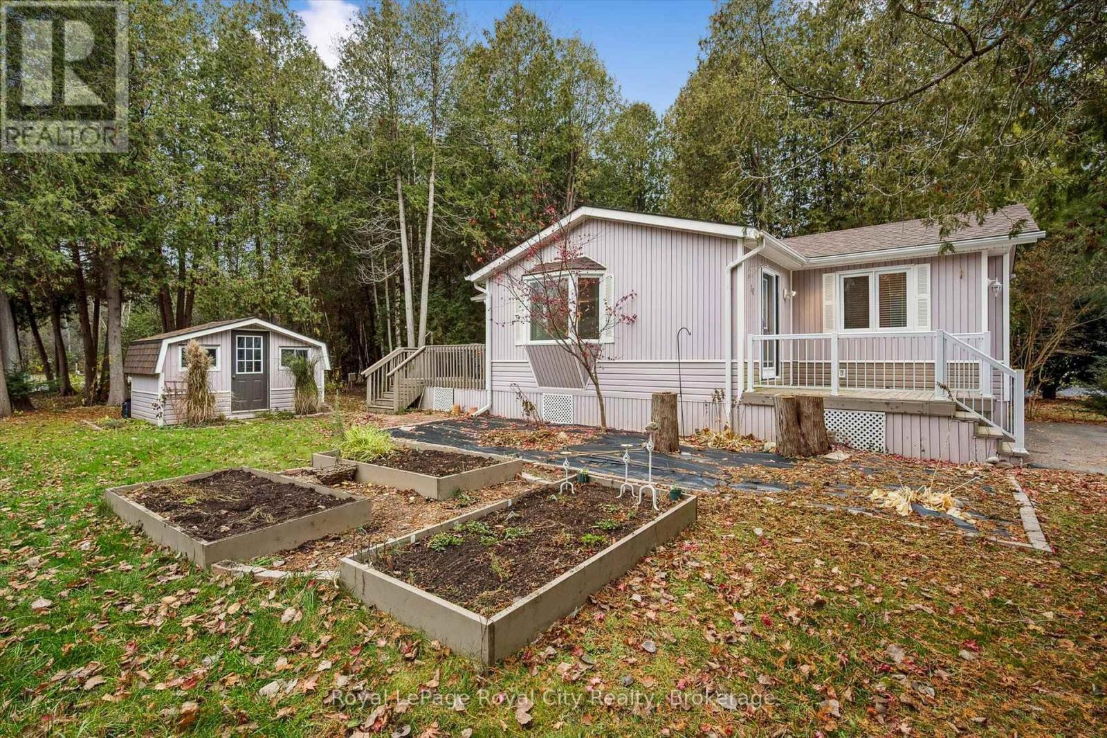 10 SPRUCE AVENUE - 2