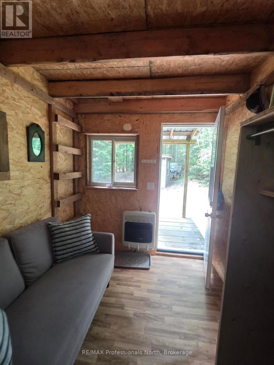 737 HILL AND GULLY ROAD - 34