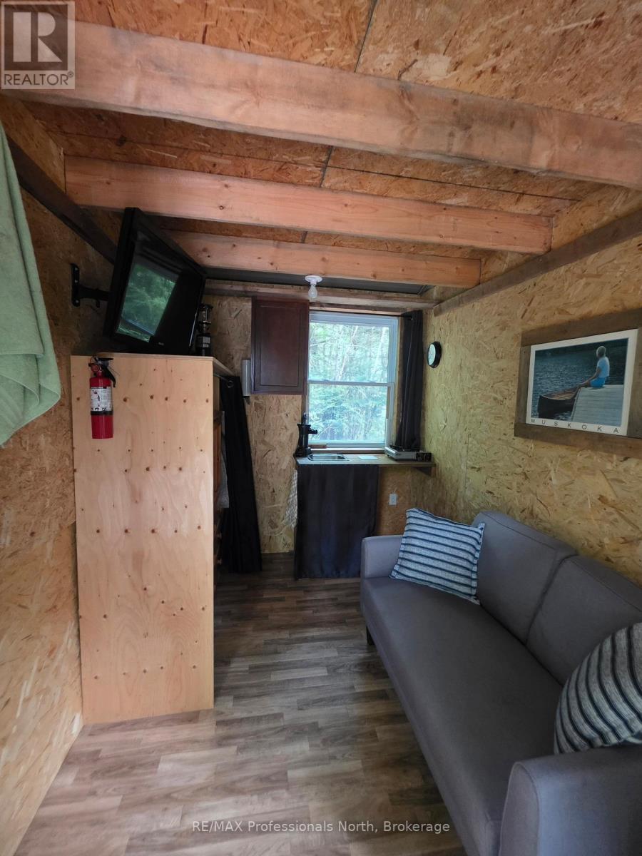 737 HILL AND GULLY ROAD - 35
