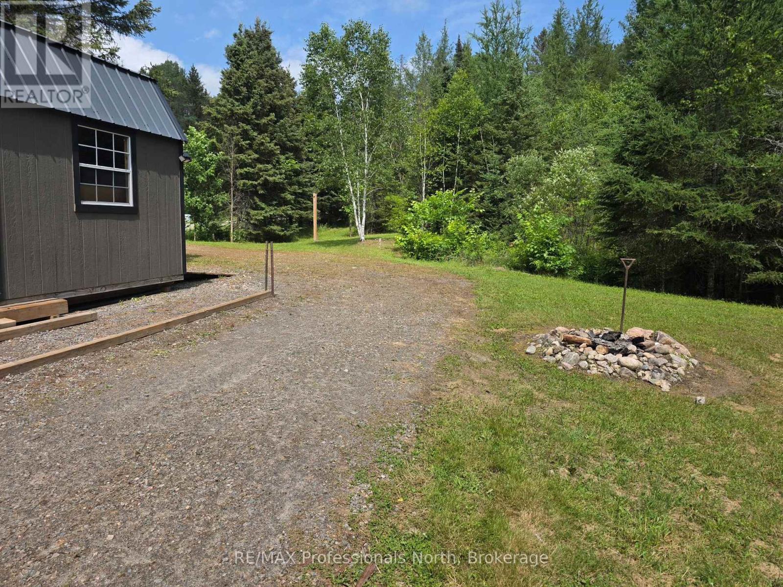 737 HILL AND GULLY ROAD - 8