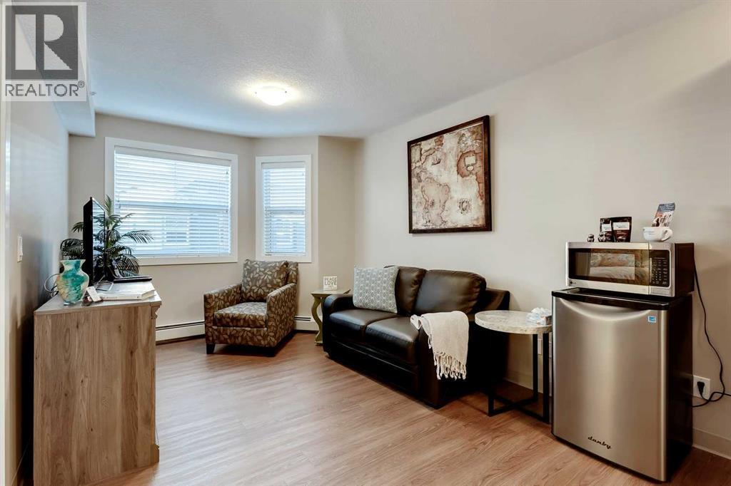 #404 2635 Eversyde Avenue SW - 4