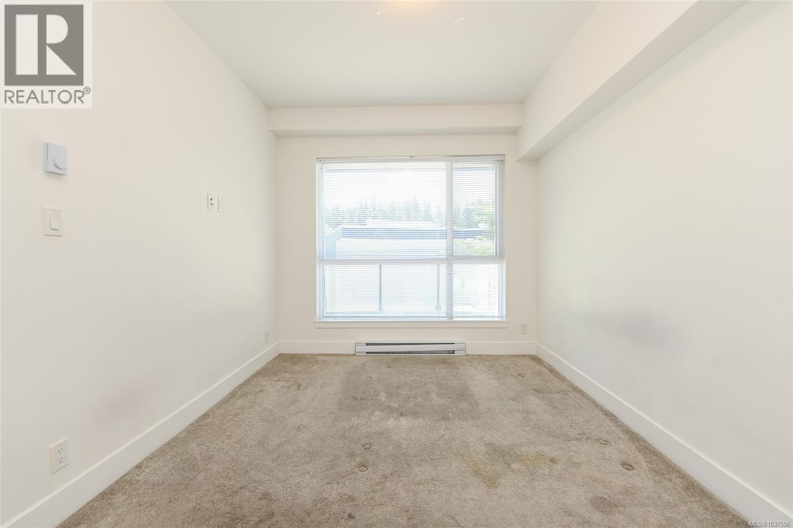 #310 3070 Kilpatrick Ave - 15