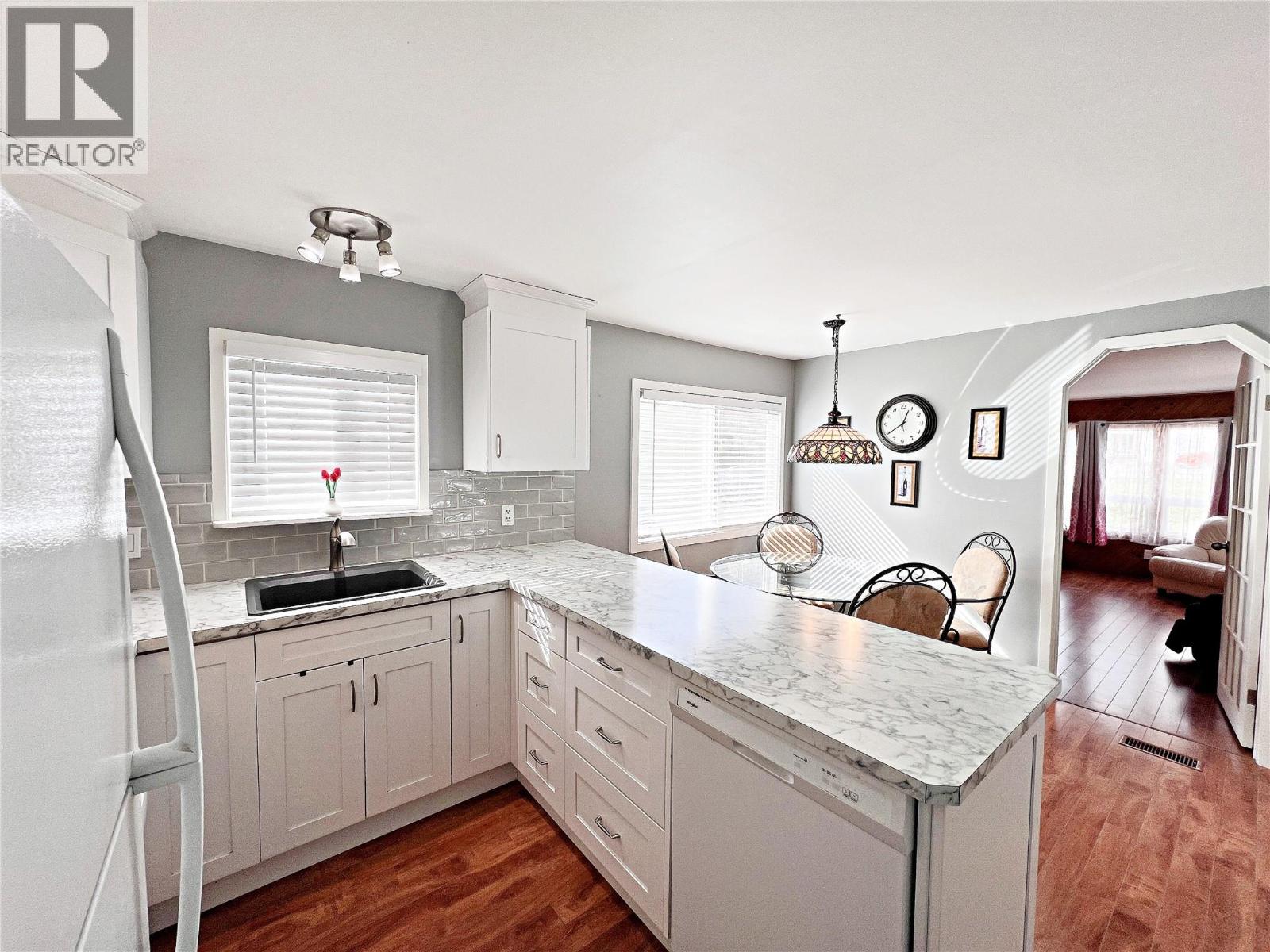 #32 6663 Hwy 97 S Lot# 32 - 18