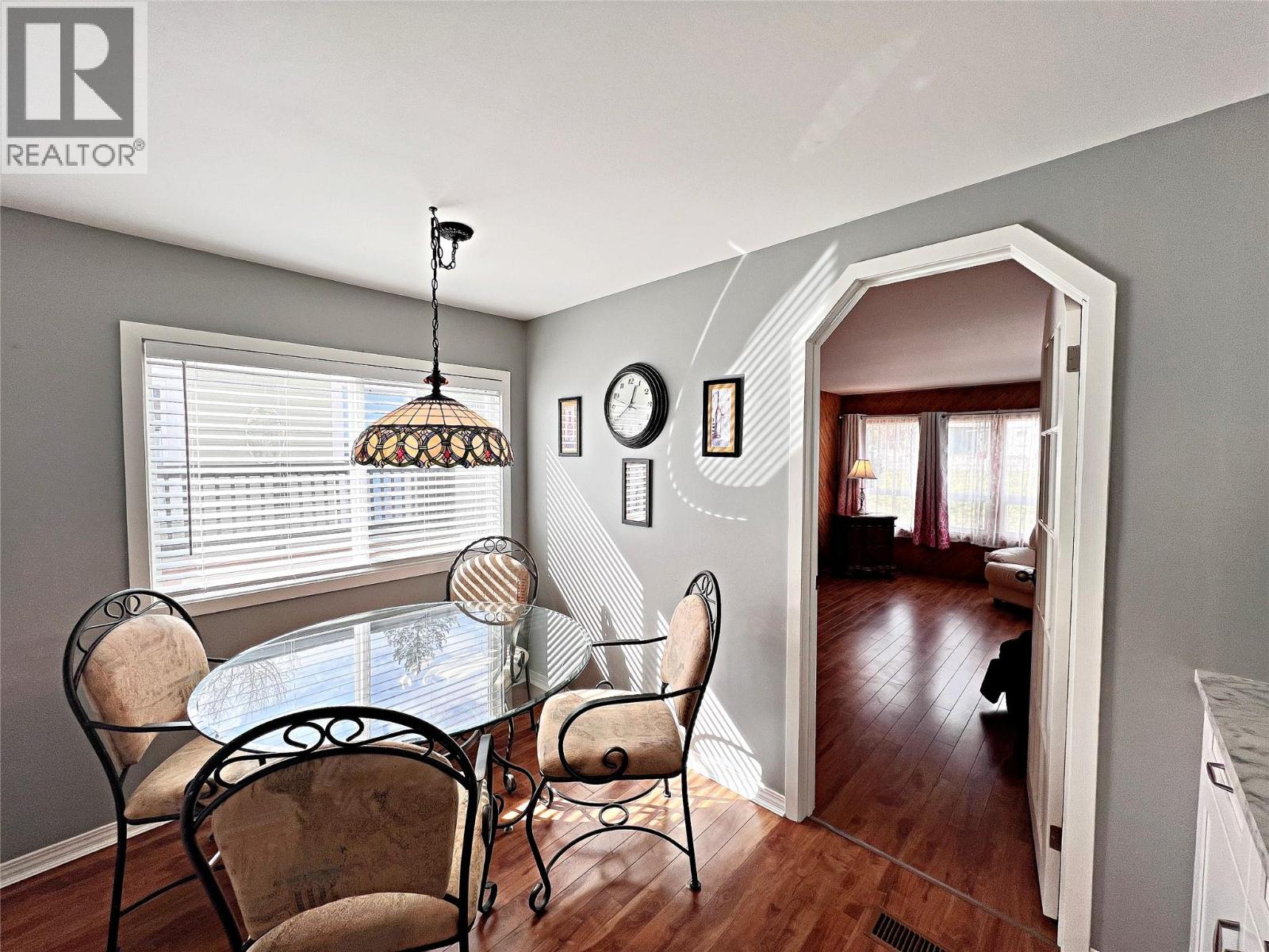 #32 6663 Hwy 97 S Lot# 32 - 11