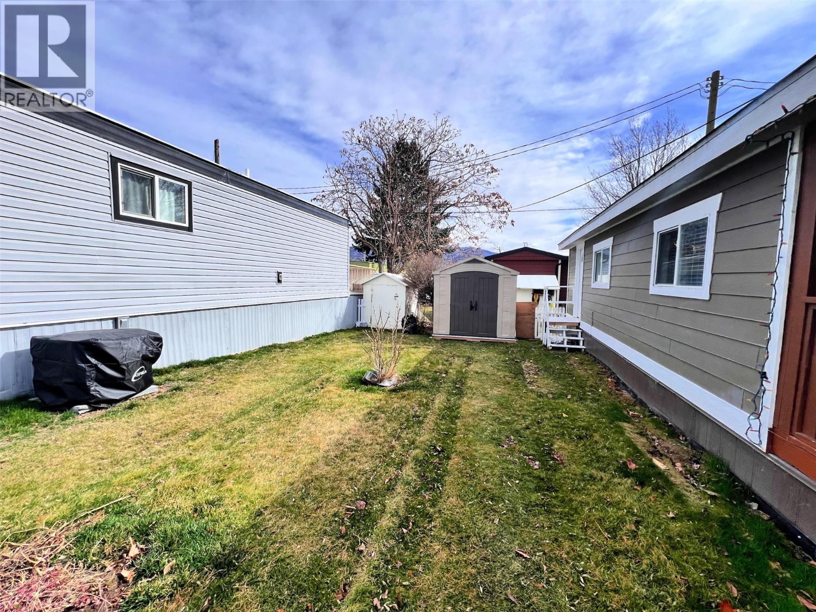 #32 6663 Hwy 97 S Lot# 32 - 33