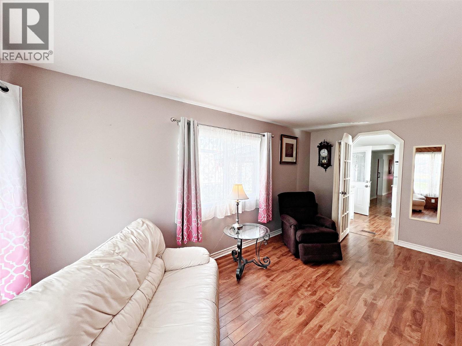 #32 6663 Hwy 97 S Lot# 32 - 7