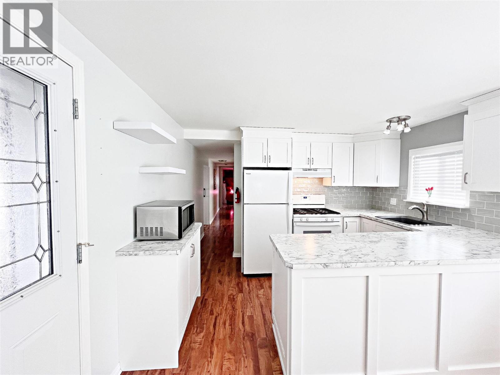 #32 6663 Hwy 97 S Lot# 32 - 17