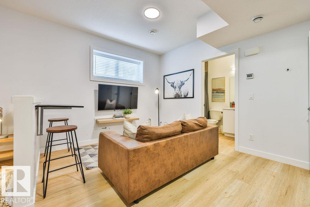 11206 95A ST NW - 32
