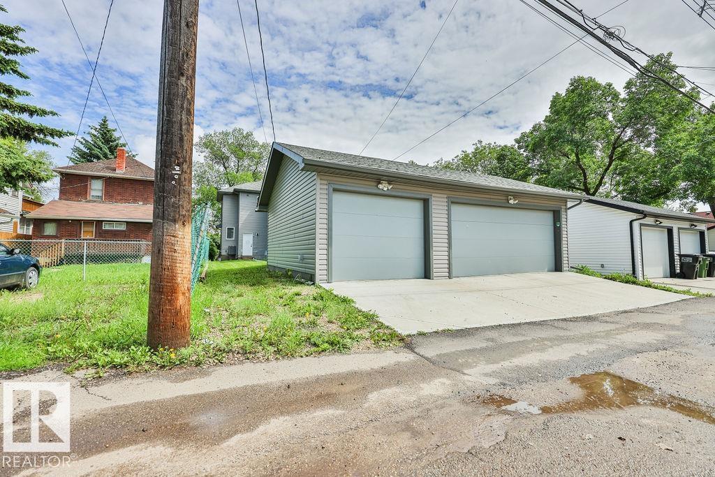 11206 95A ST NW - 41