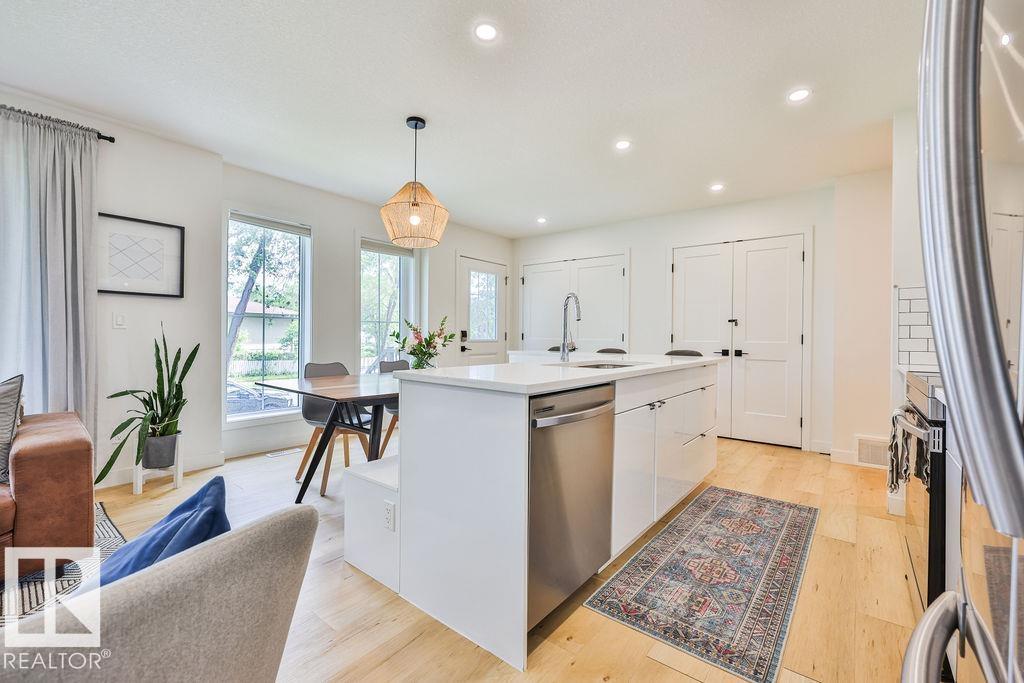 11206 95A ST NW - 7
