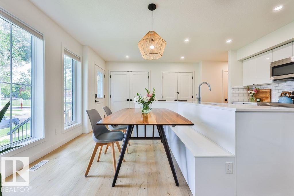 11206 95A ST NW - 9