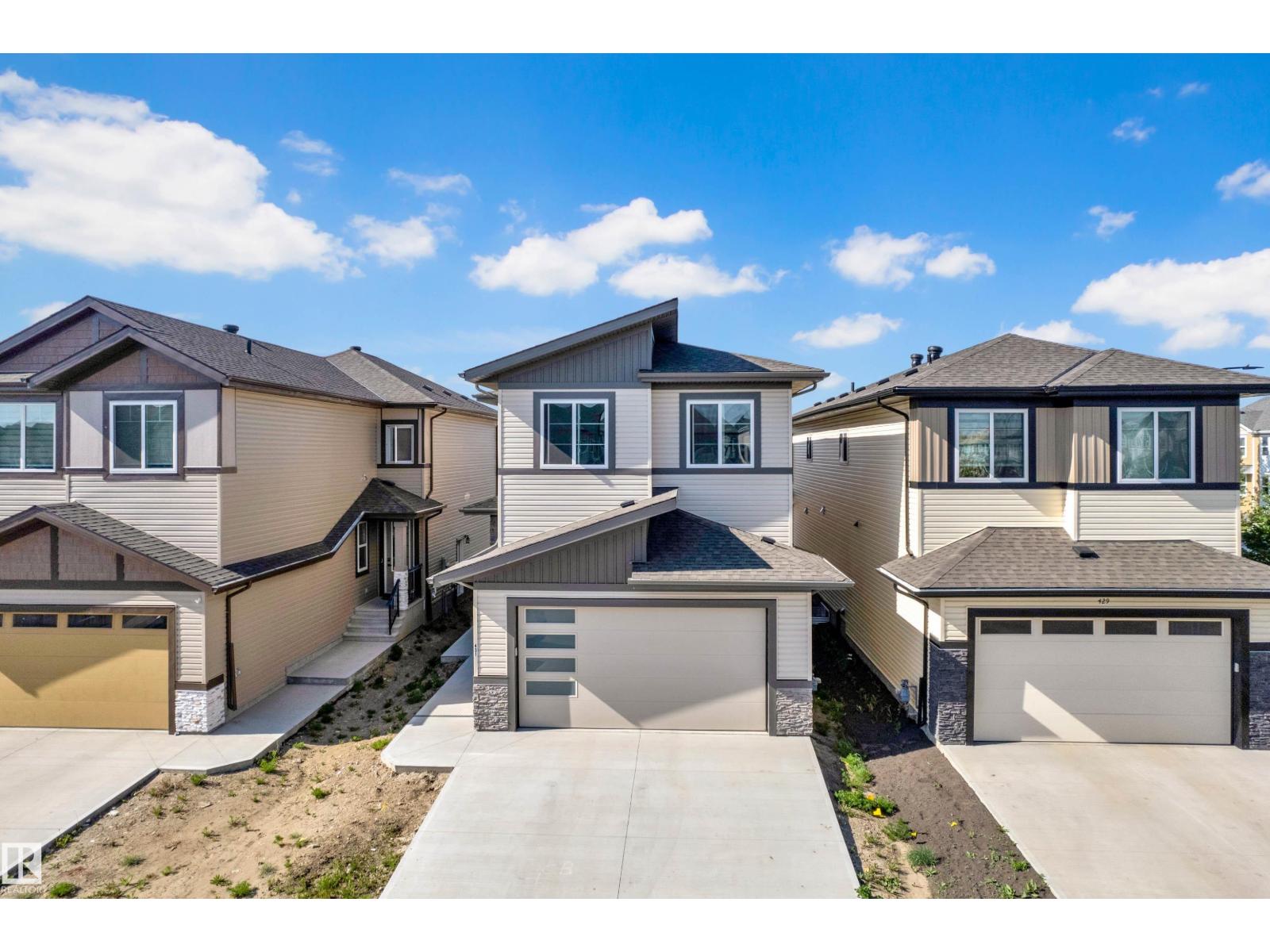 431 ROBERTS CR - 1
