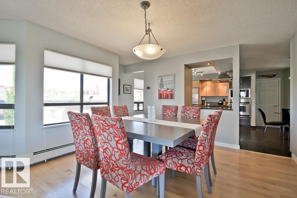 #7 9734 111 ST NW - 18