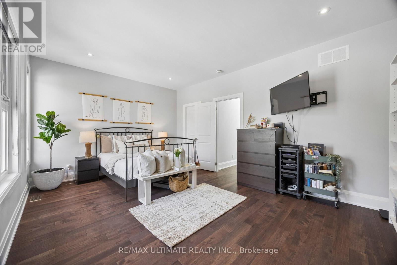 42 ENNERDALE ROAD - 22