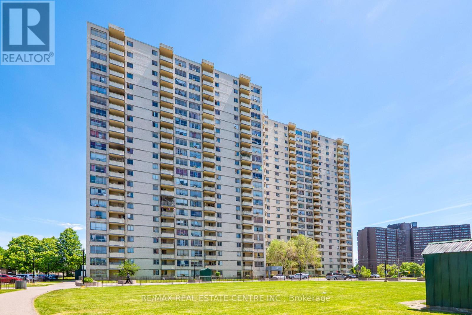 #1708 320 DIXON ROAD - 45