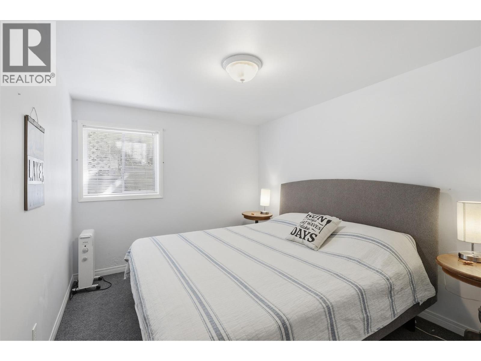 7001 Savona Access Road - 87