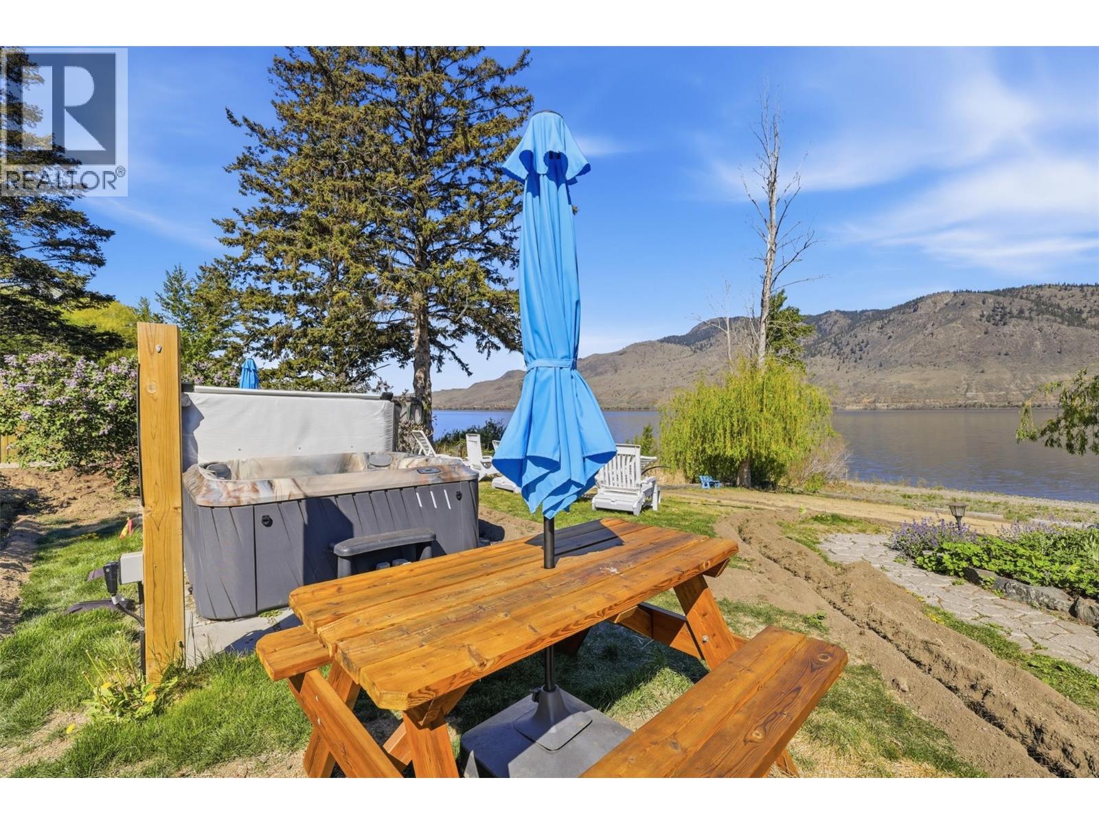 7001 Savona Access Road - 93