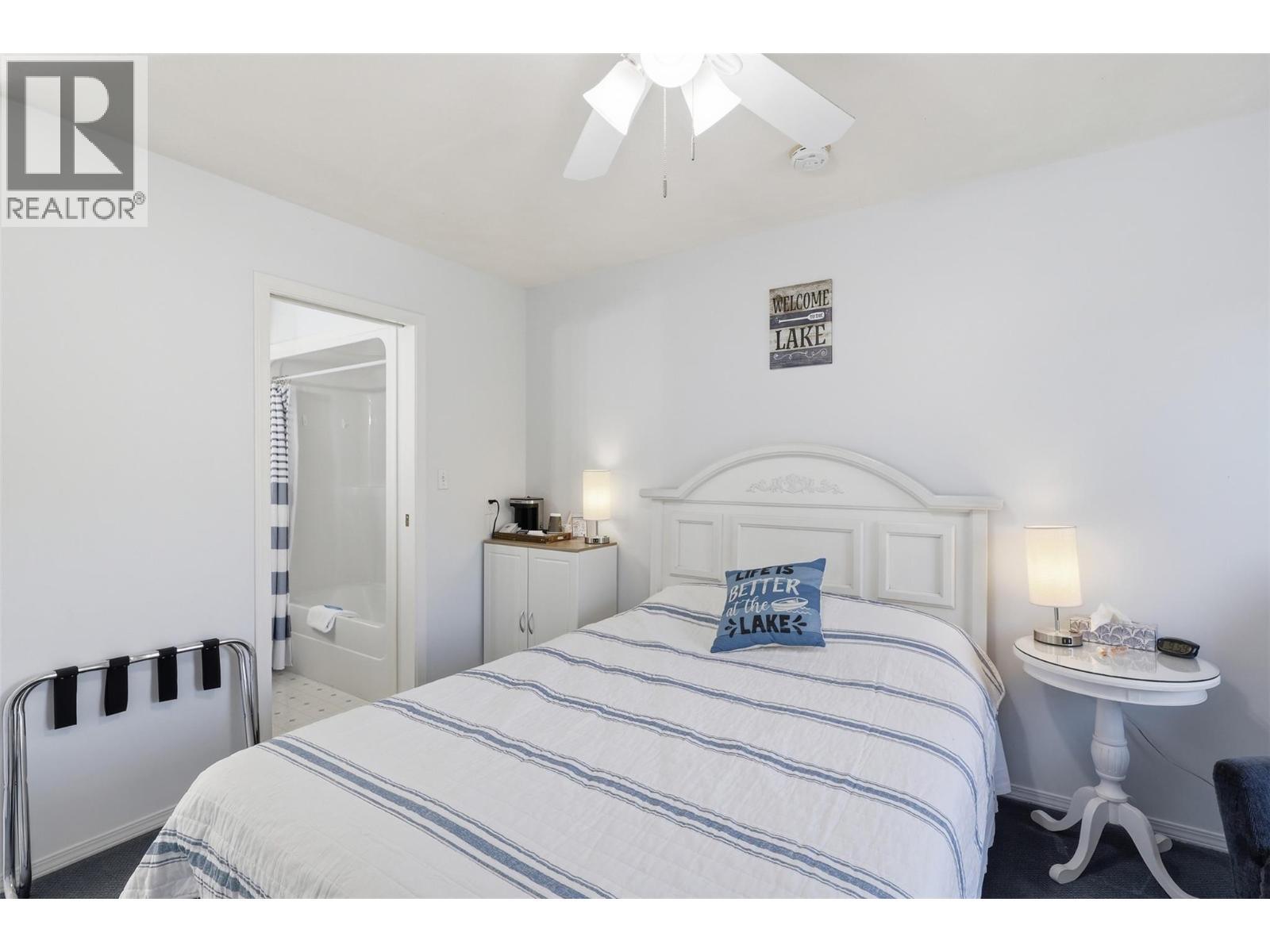 7001 Savona Access Road - 69