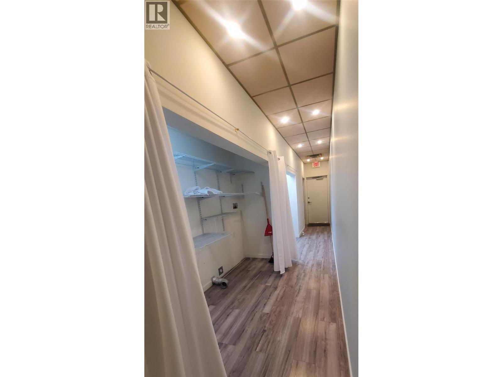 103 1358 St. Paul Street, Kelowna