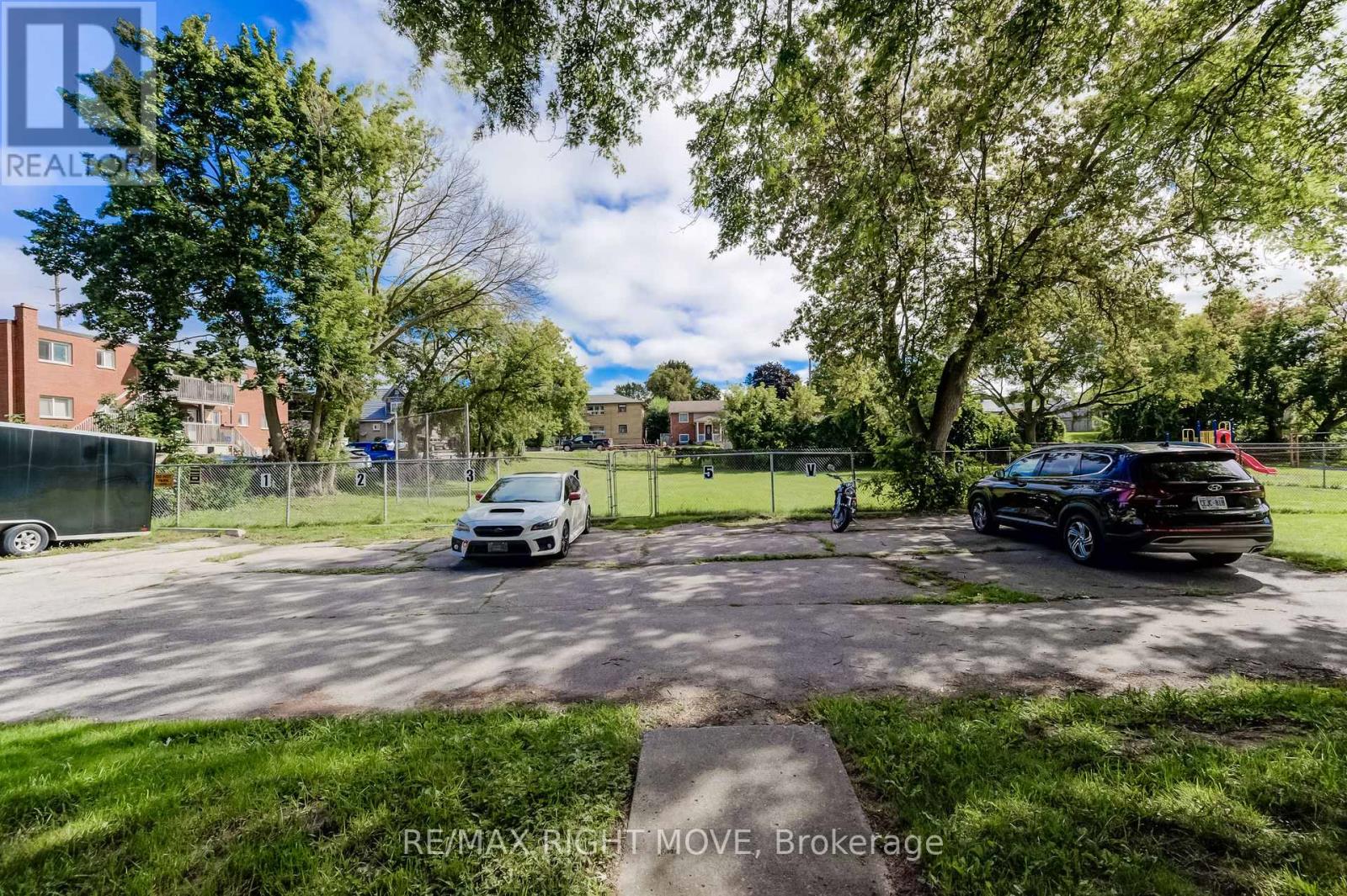 125 SCHLUETER STREET - 28