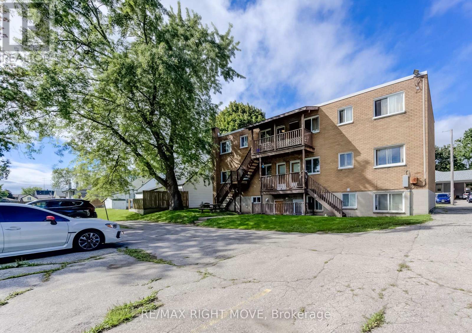 125 SCHLUETER STREET - 3