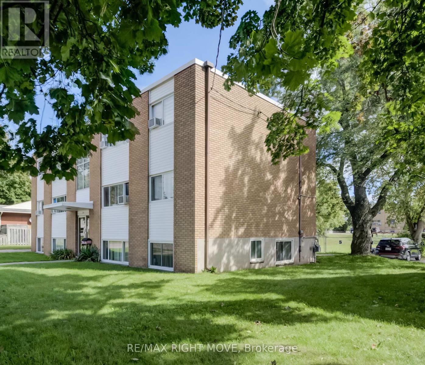 125 SCHLUETER STREET - 4