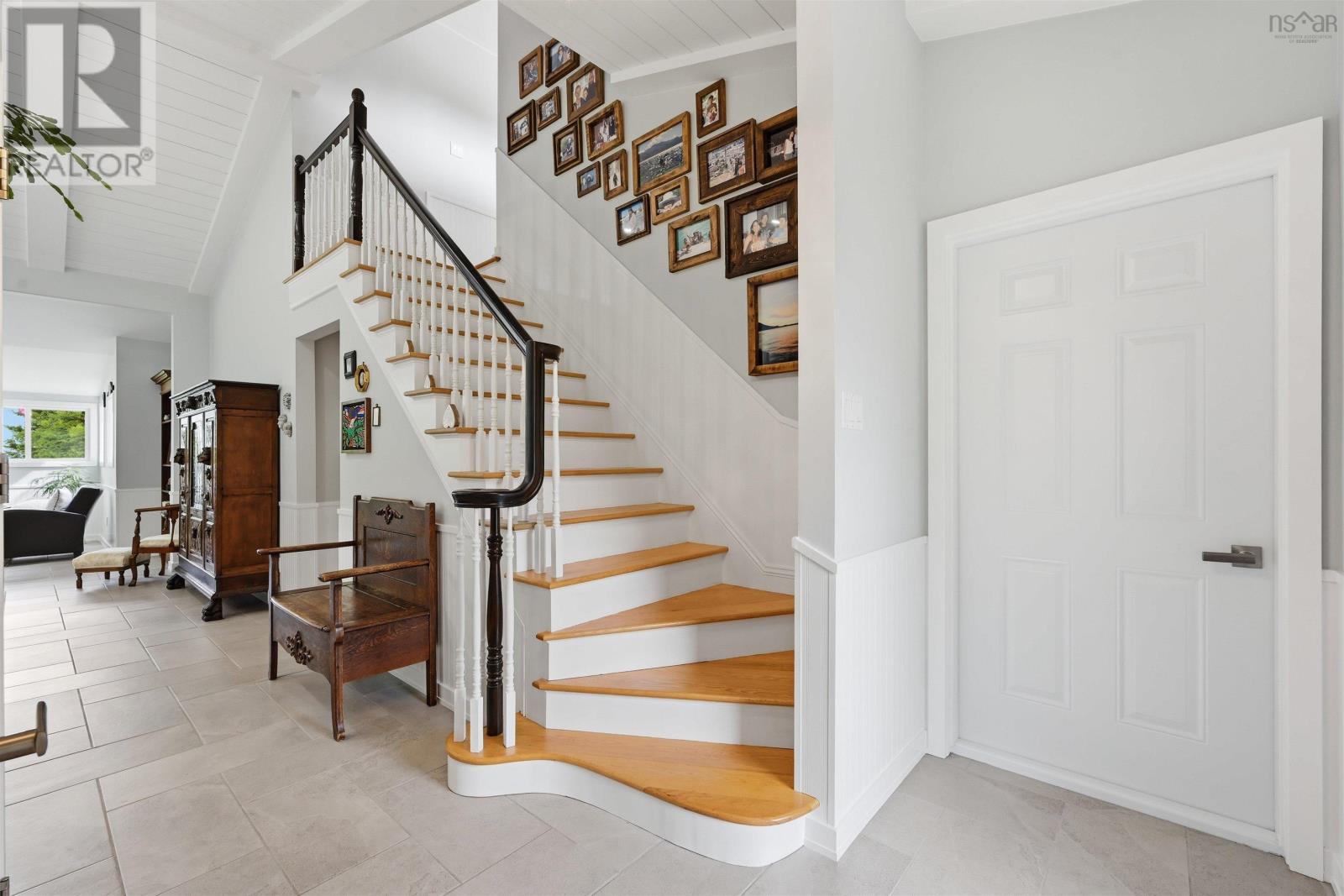 320 Cove Road - 10