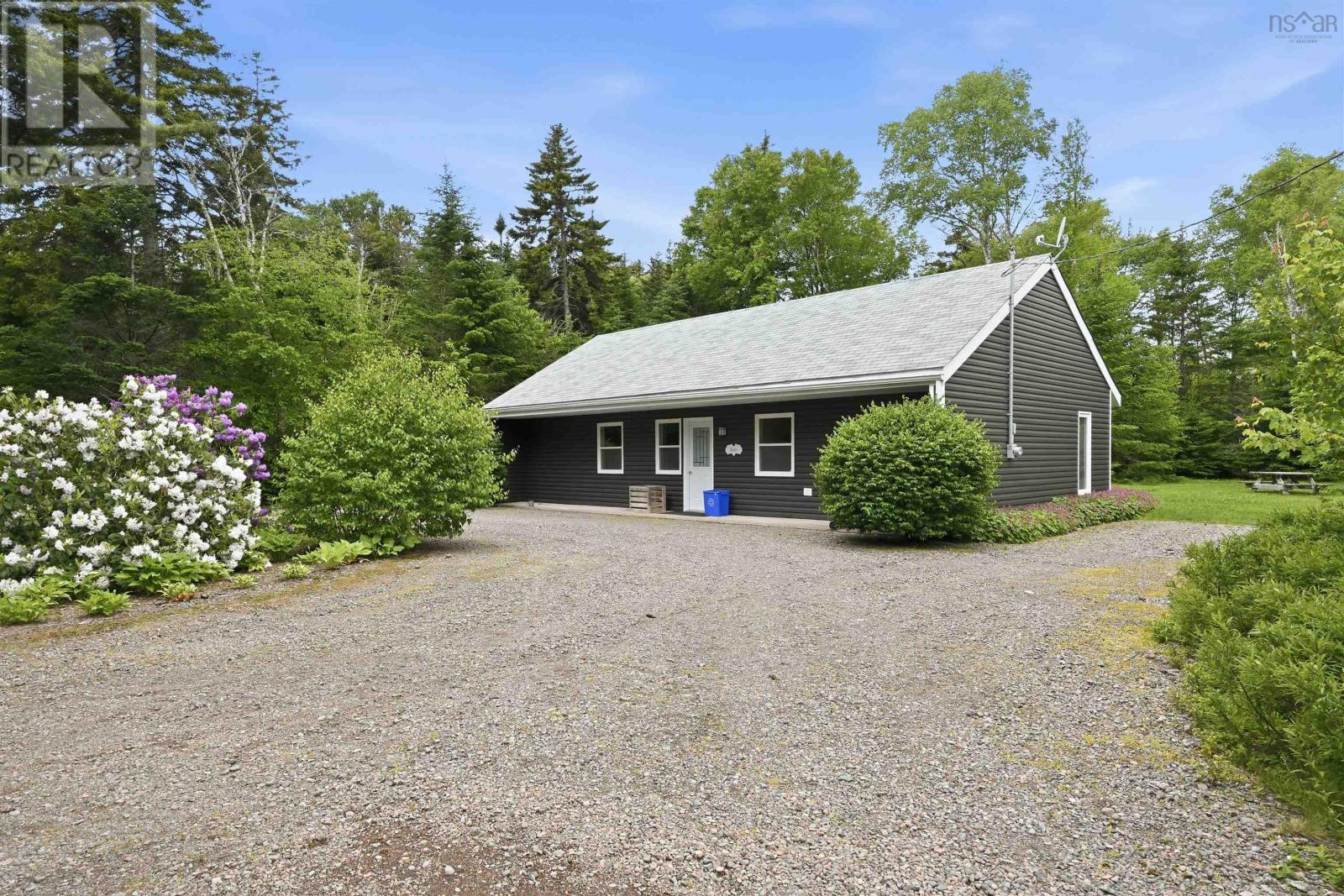 320 Cove Road - 36