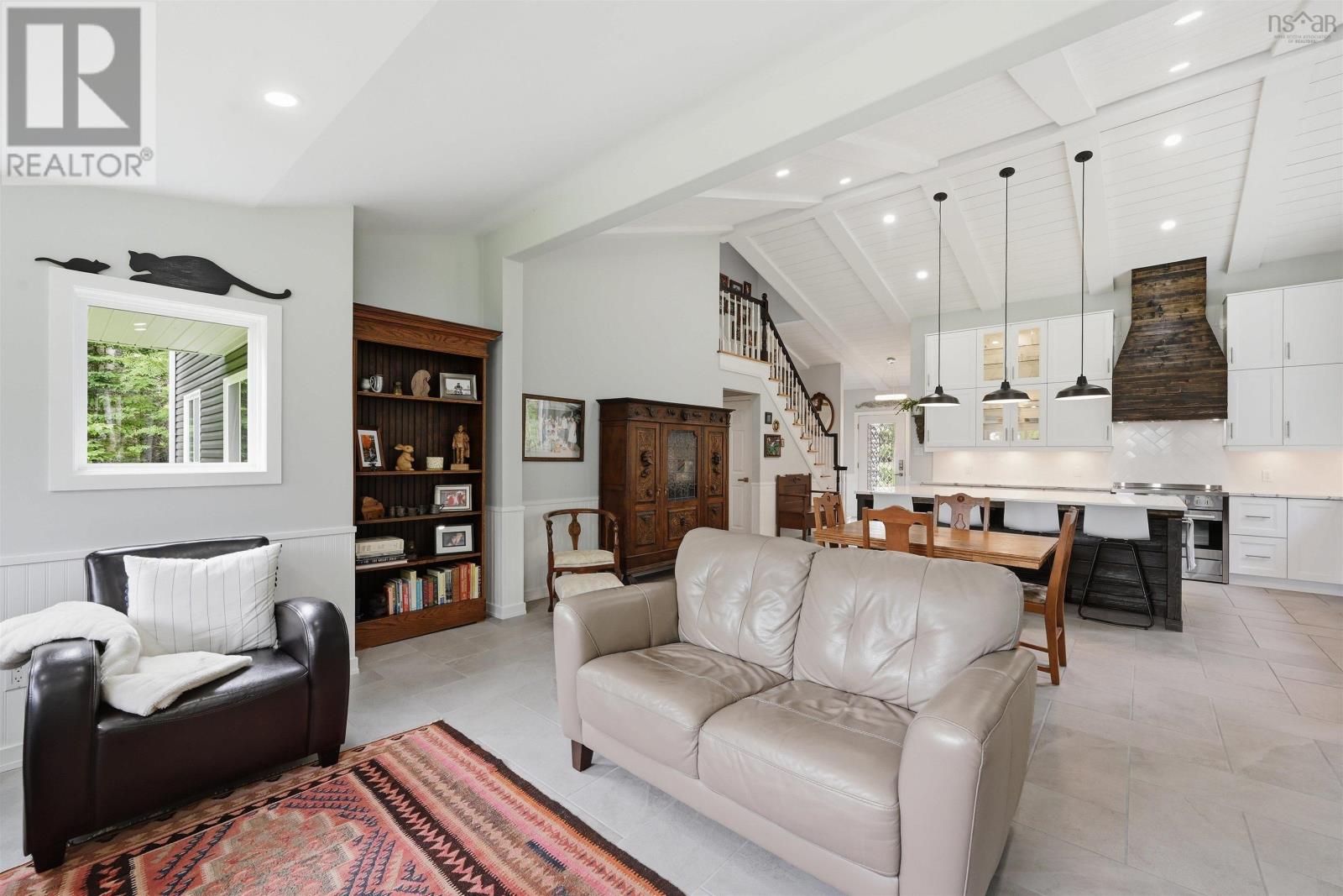 320 Cove Road - 15