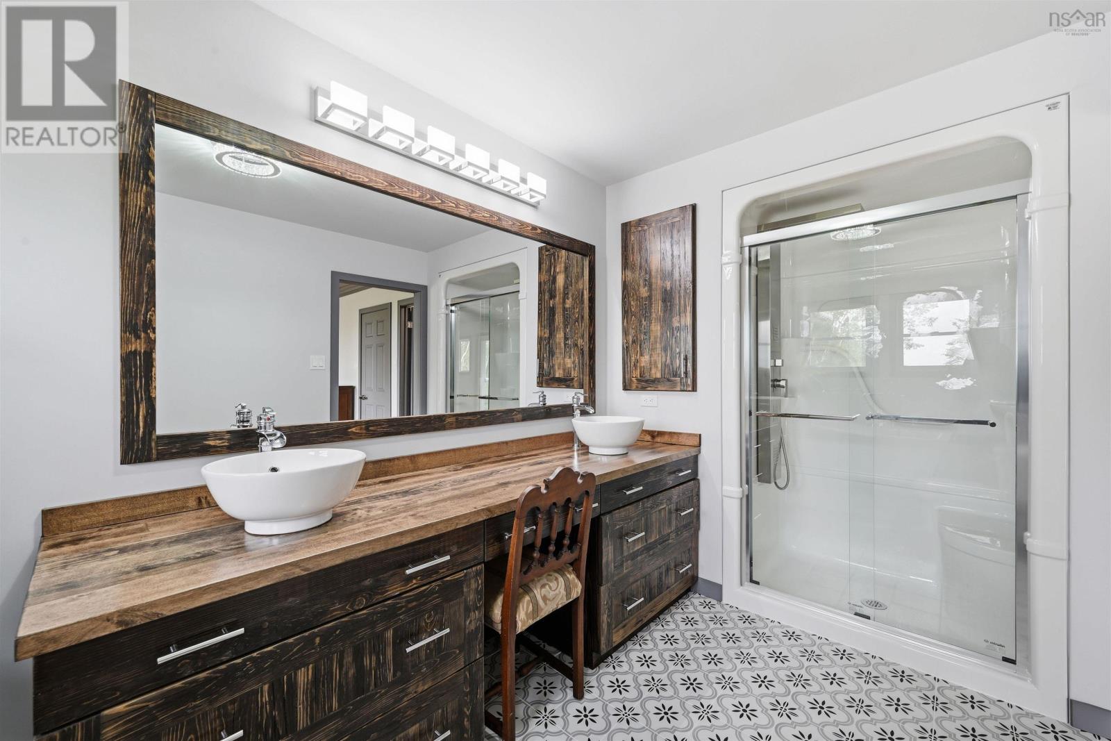 320 Cove Road - 19