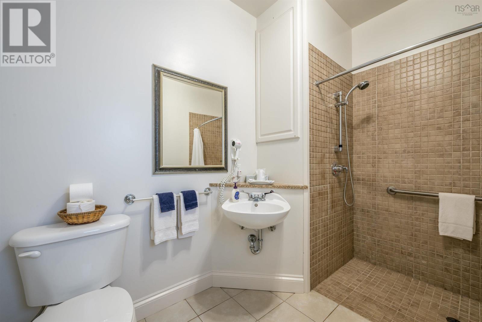 320 Cove Road - 41