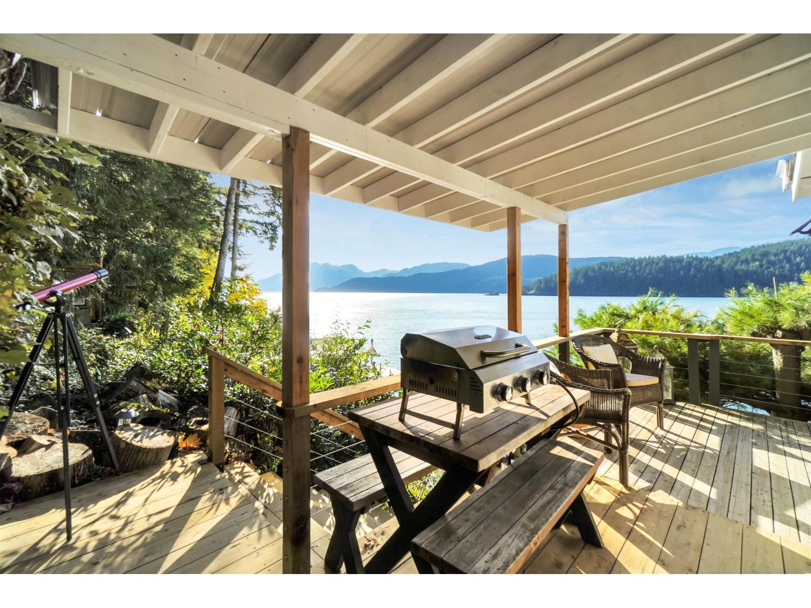 BLK C DL 355 CASCADE BAY, Harrison Lake, Harrison Hot Springs