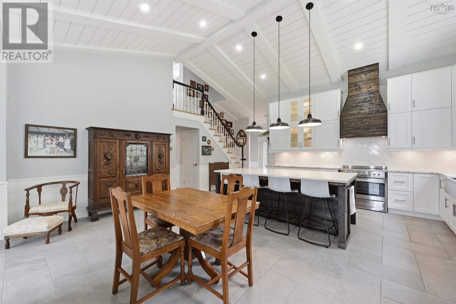 320 Cove Road - 36