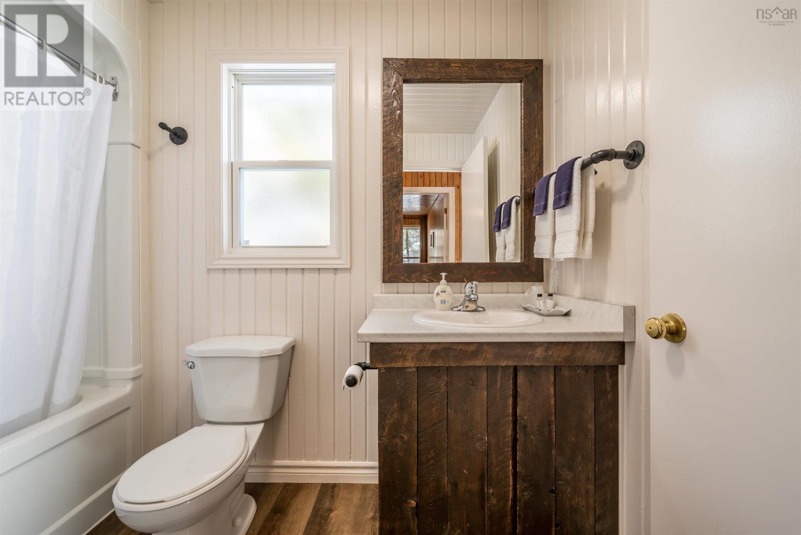 320 Cove Road - 24