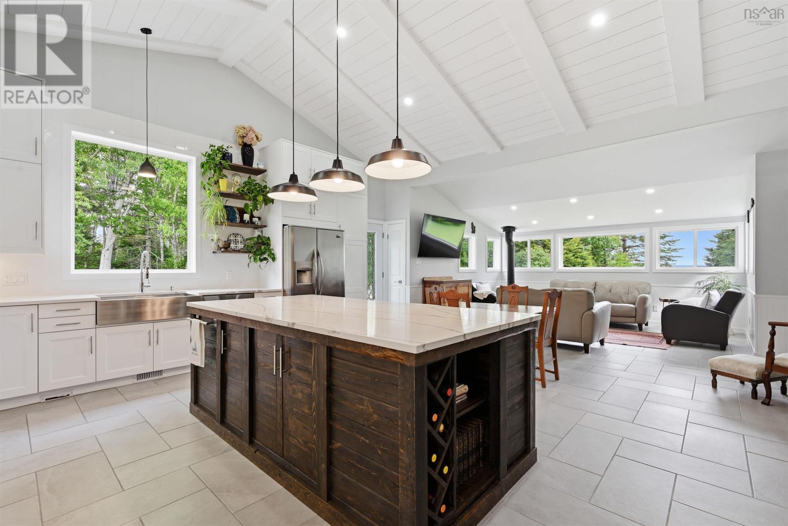 320 Cove Road - 34