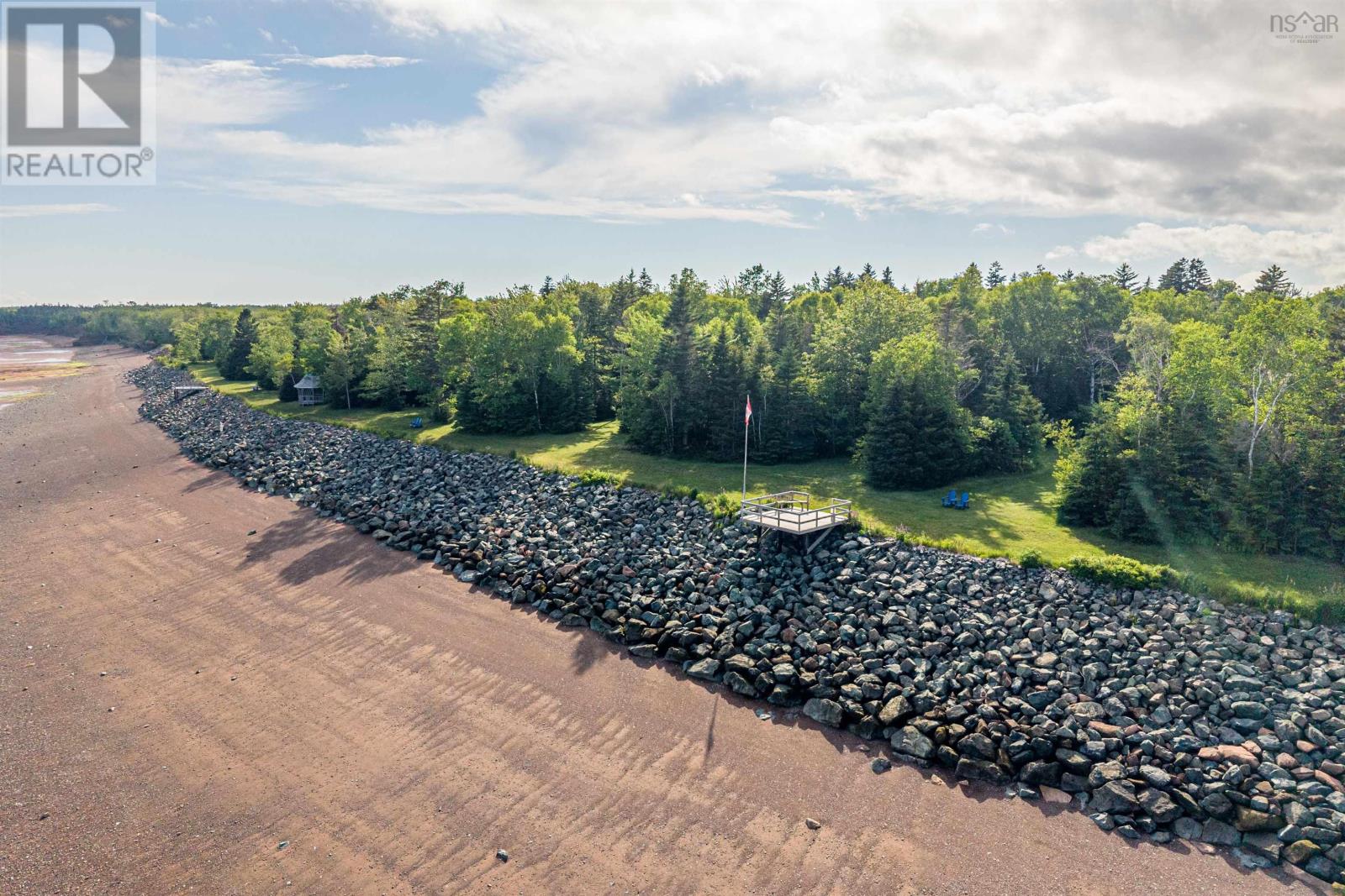 320 Cove Road - 4
