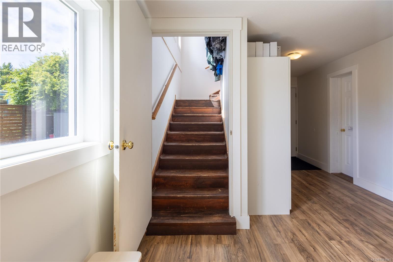 1350 Helen Rd, Ucluelet
