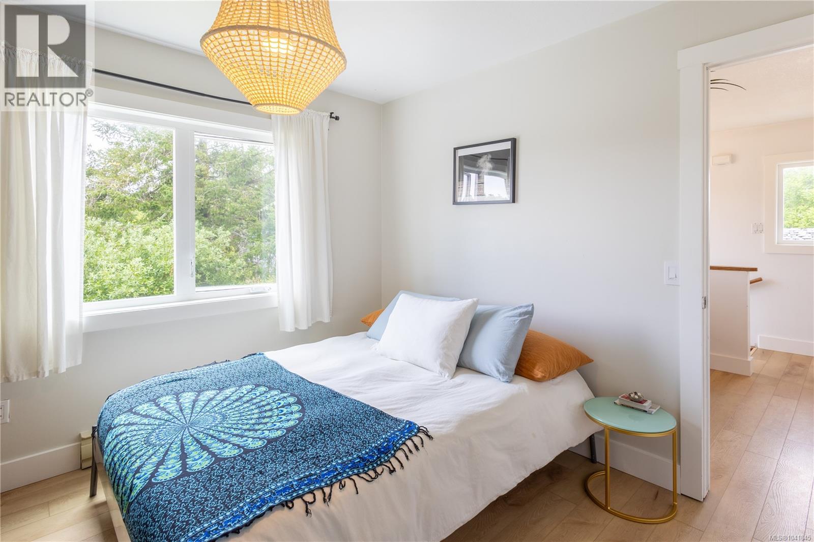 1350 Helen Rd, Ucluelet