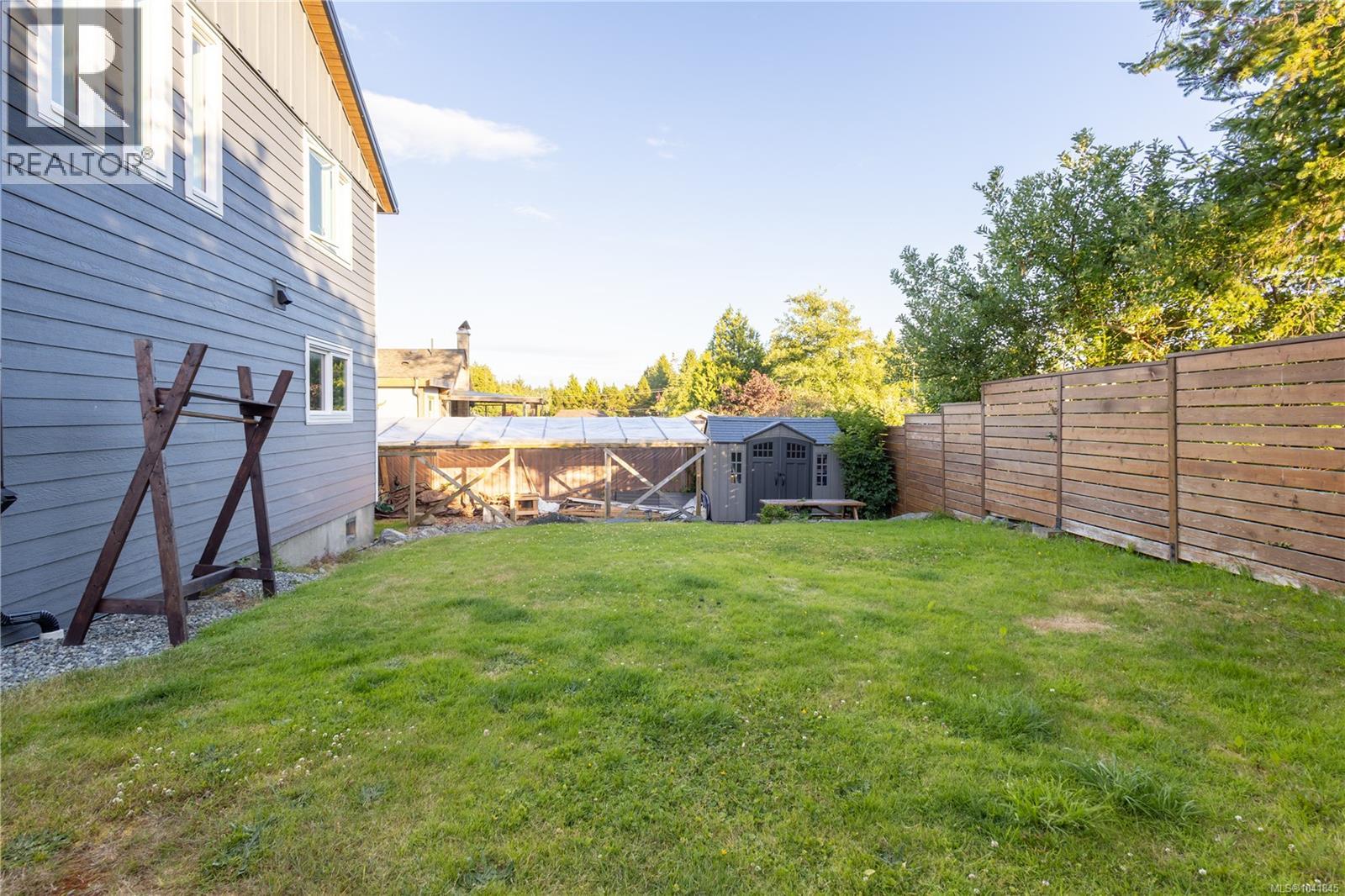 1350 Helen Rd, Ucluelet