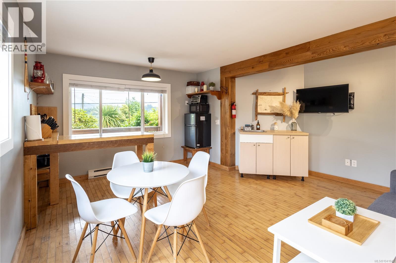 1350 Helen Rd, Ucluelet