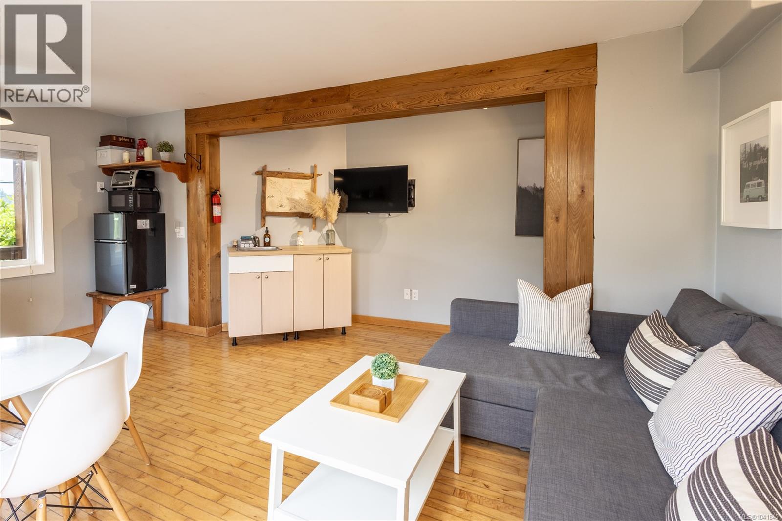 1350 Helen Rd, Ucluelet