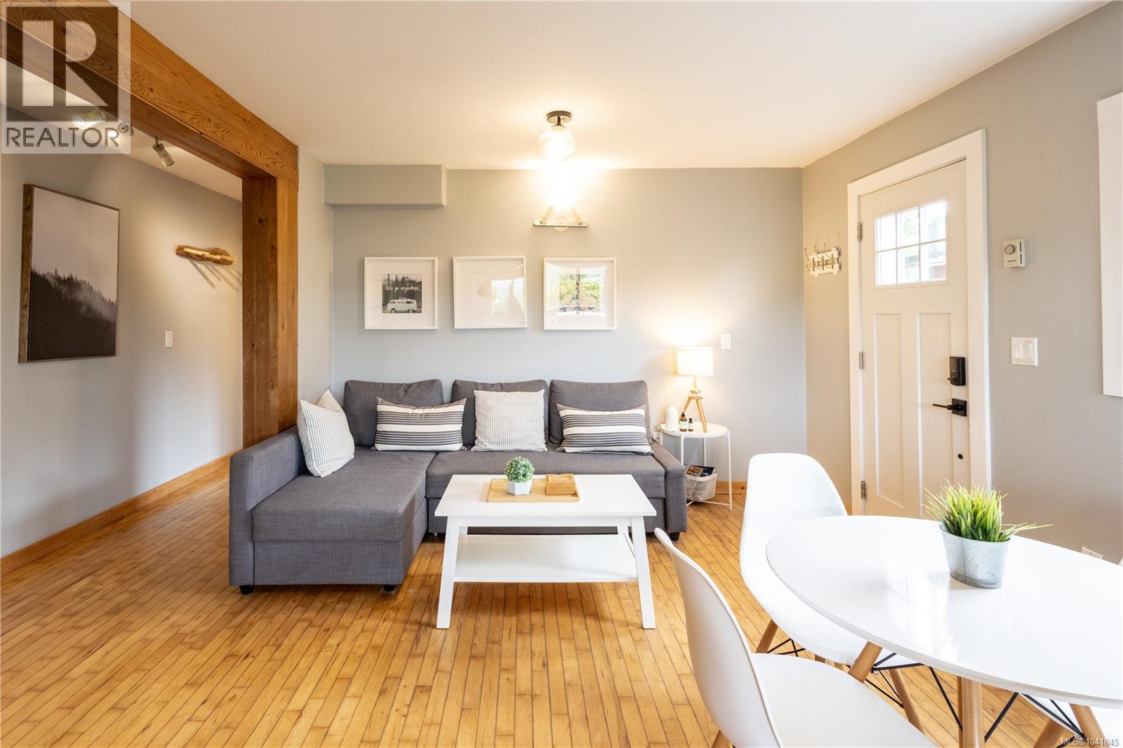 1350 Helen Rd, Ucluelet