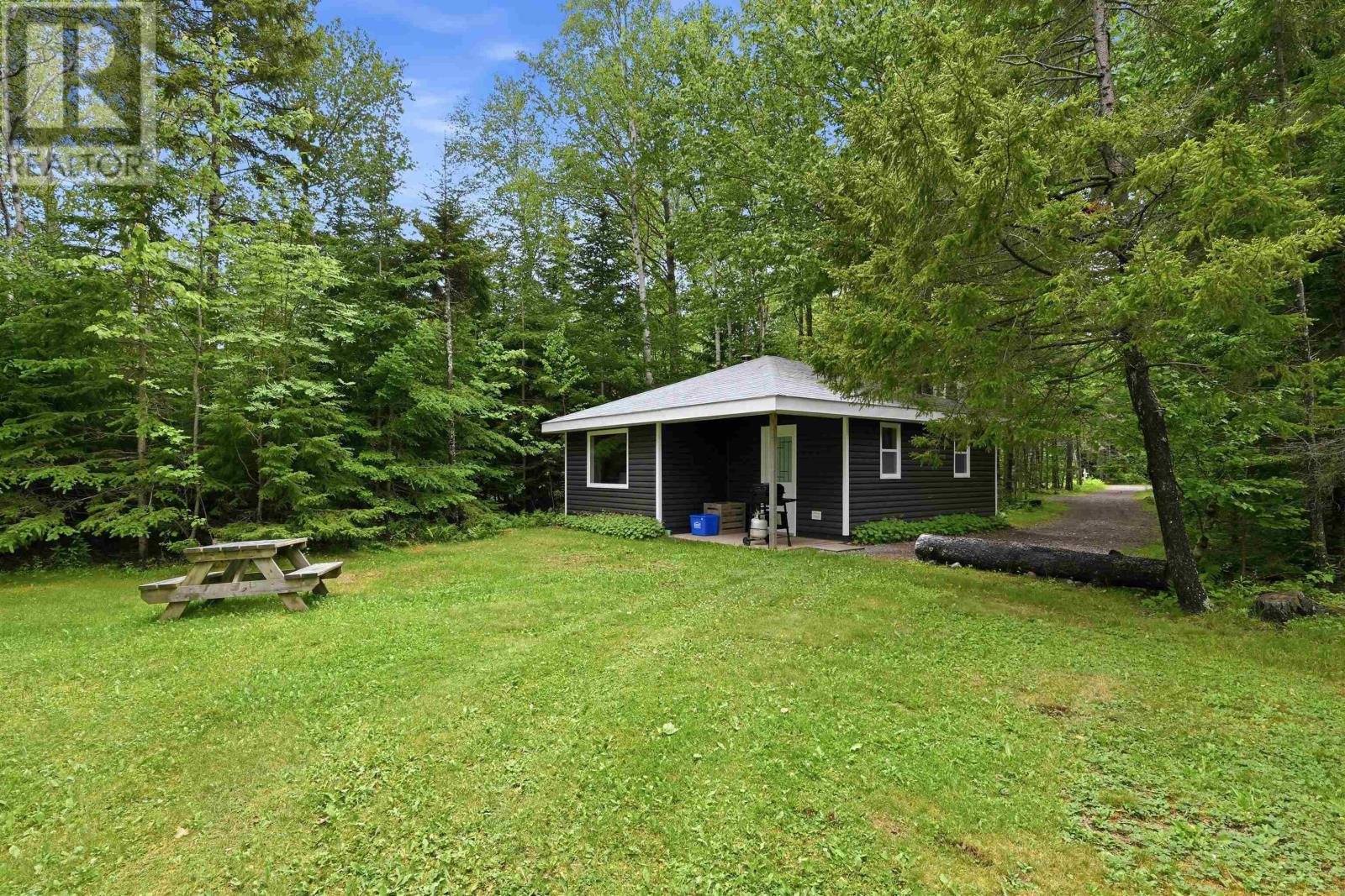 320 Cove Road - 9